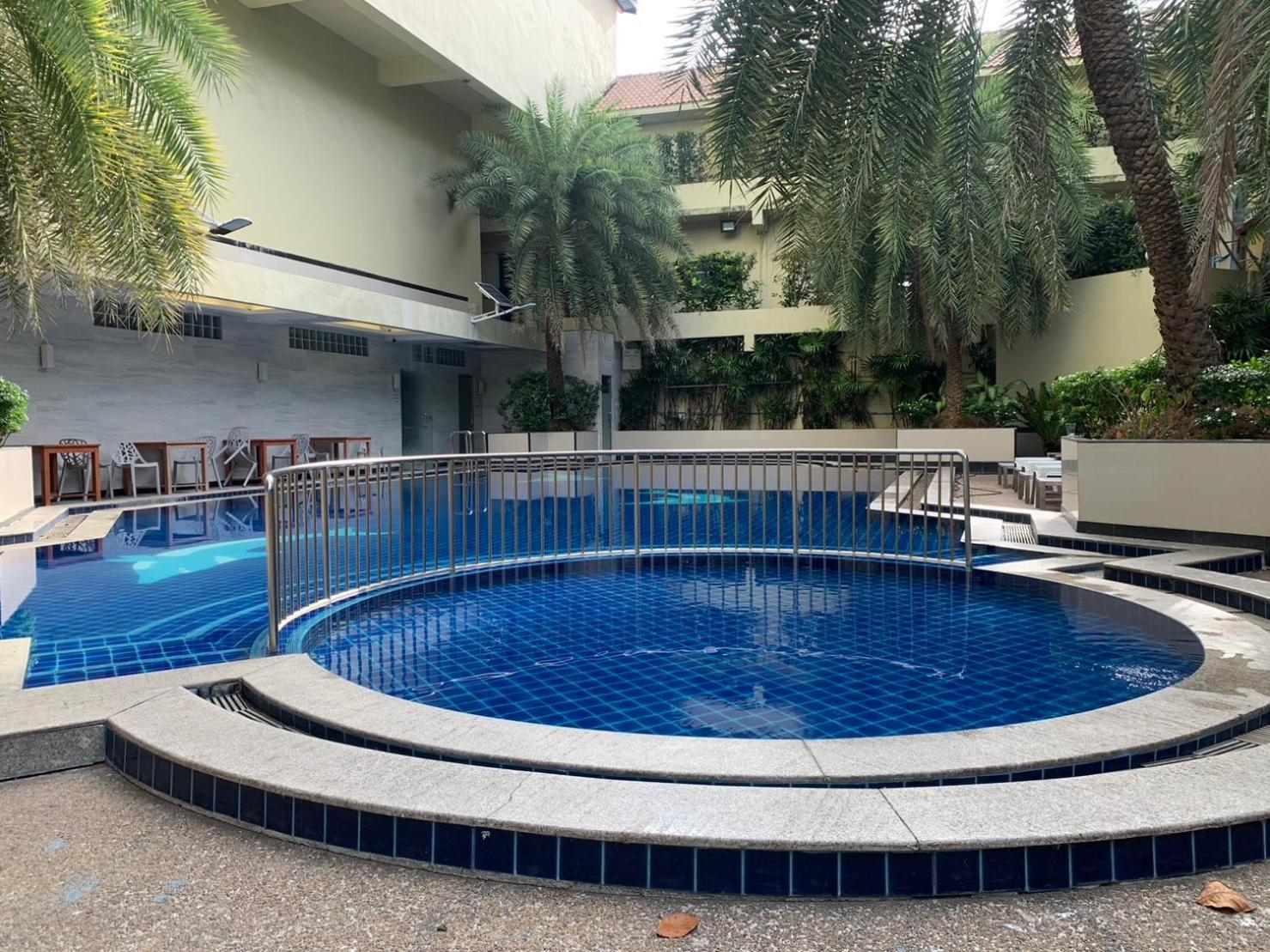 Jomtien Holiday Pattaya Eksteriør bilde